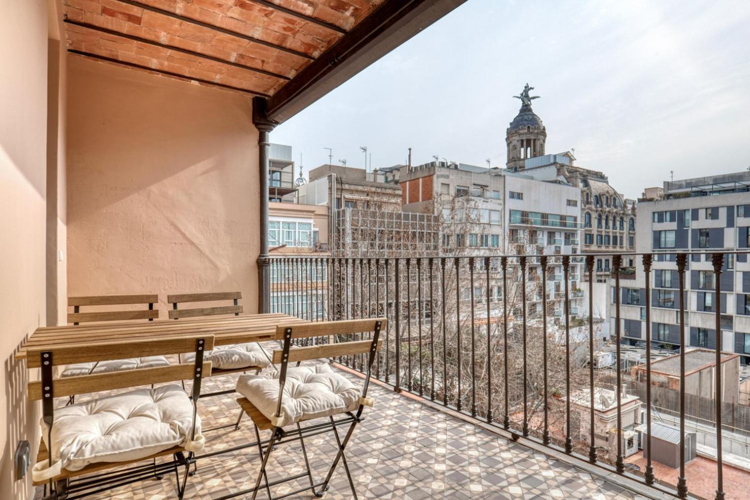 Blueground La Dreta De Leixample Balcony Bcn-85 Appartement Barcelone